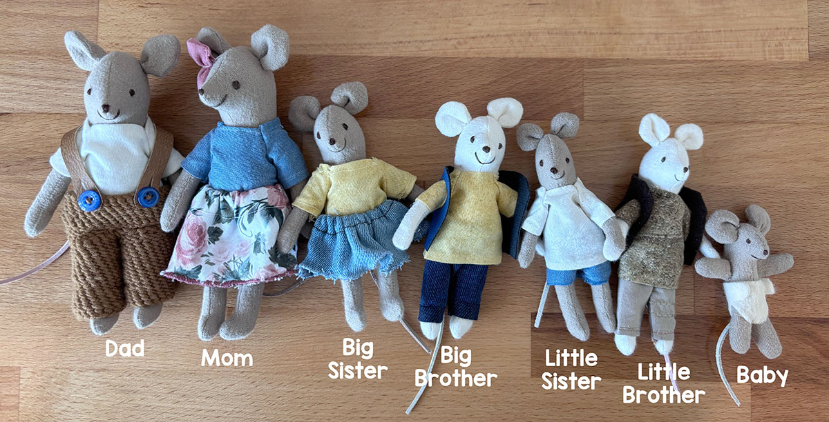 The whole Honeysuckle Hollow mouse family